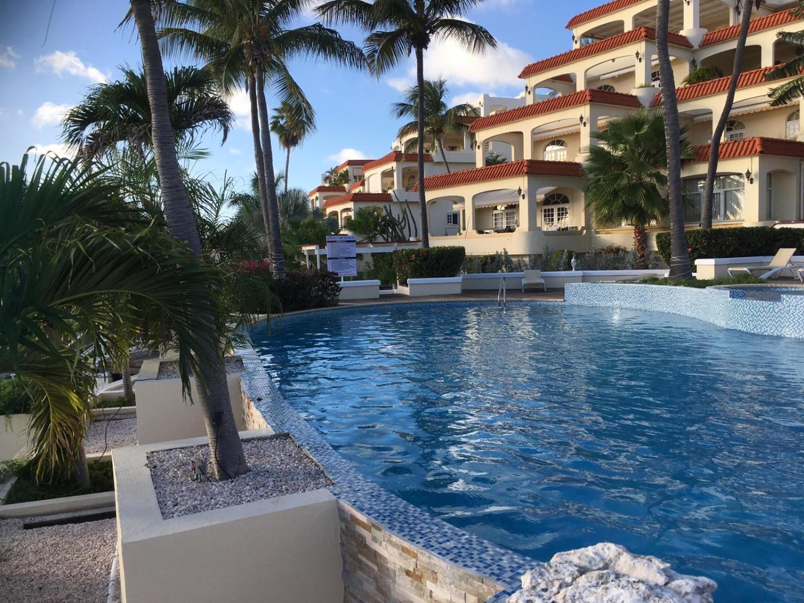 Royal Palm Resort Curacao Geweldig Zeezicht Виллемстад Экстерьер фото